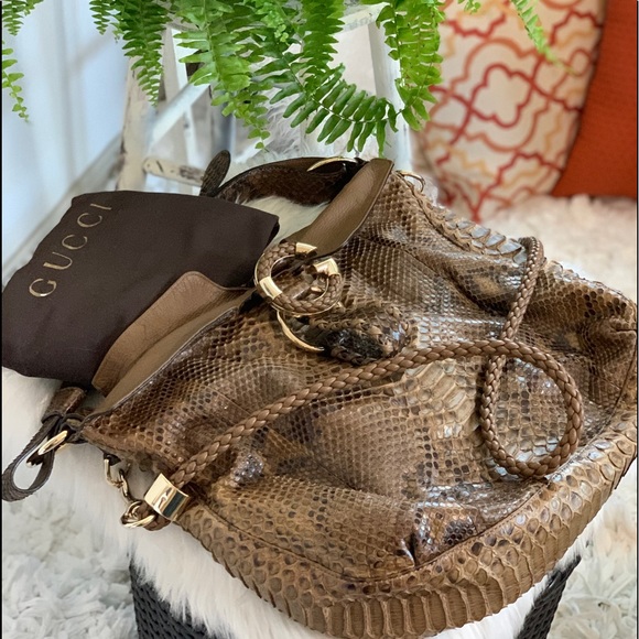 💕⬇️ SALE ⬇️💕 Gucci  Python Hobo - Picture 5 of 17